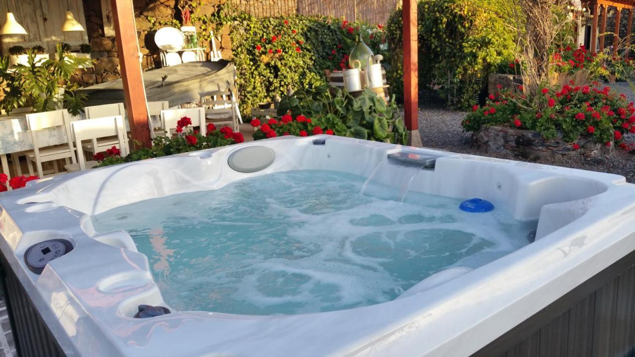 Casa Leandra Con Jacuzzi Pensionat Costa Adeje  Eksteriør billede